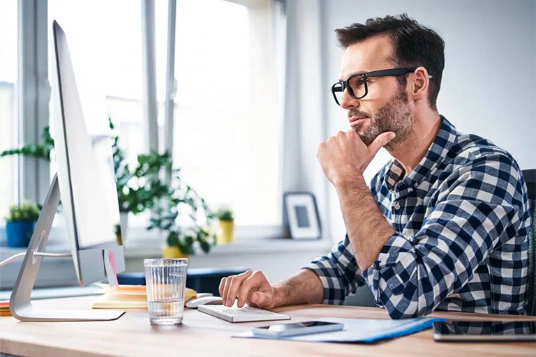 How to Start Domain Reseller Business